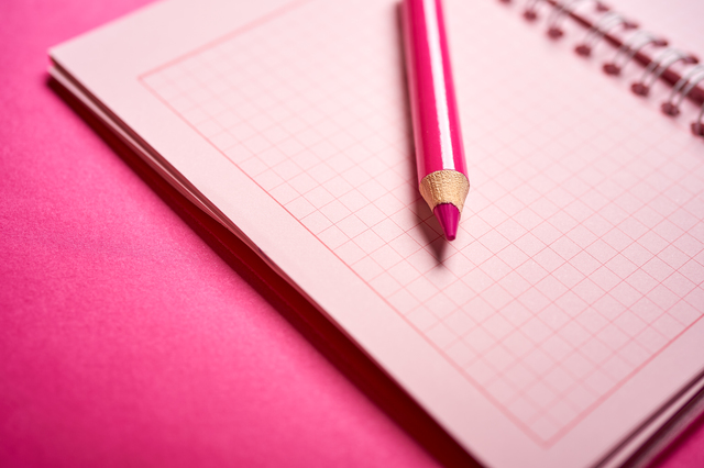 ノート　鉛筆　ピンク