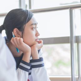 初めての進路選択で不安…。専門学校選びの5つのポイント
