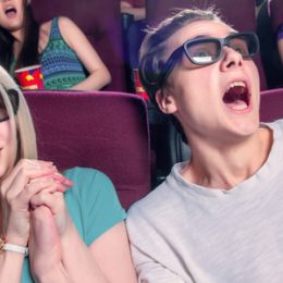 知ってる？最近よく聞く、映画の「4DX」と「MX4D」の違い！